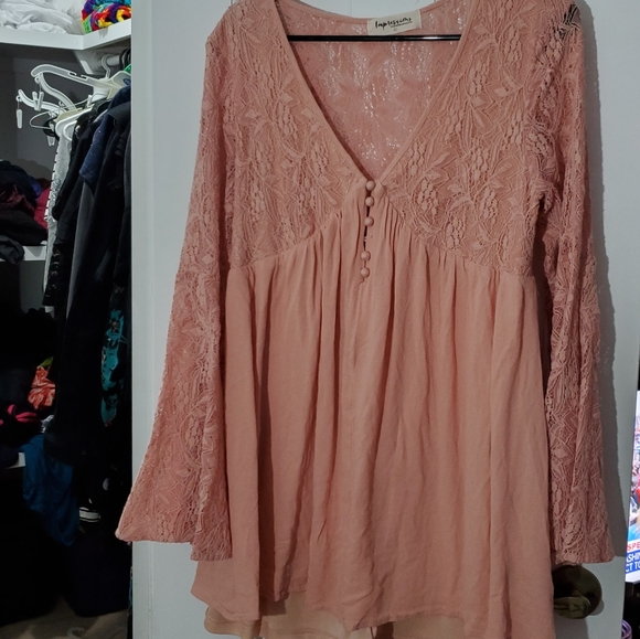 Shop Impressions Blouse - Picture 1 of 3